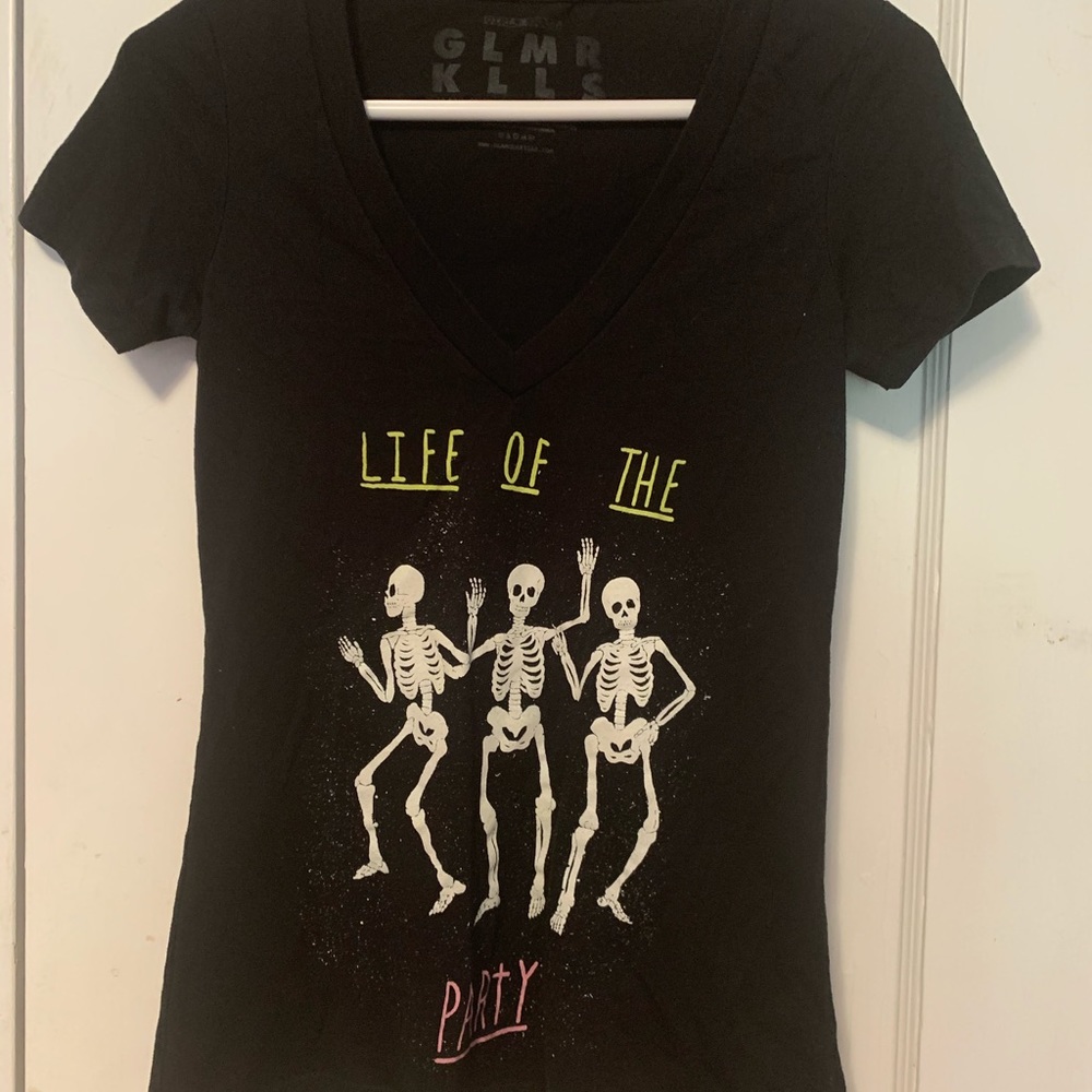 Glamor Kills Graphic Tee.